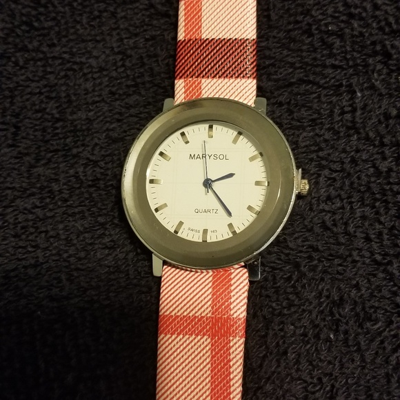 Watch - Picture 2 of 3